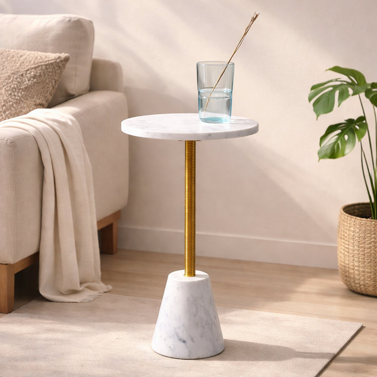 Table d'appoint Marble Drink avec base conique en marbre