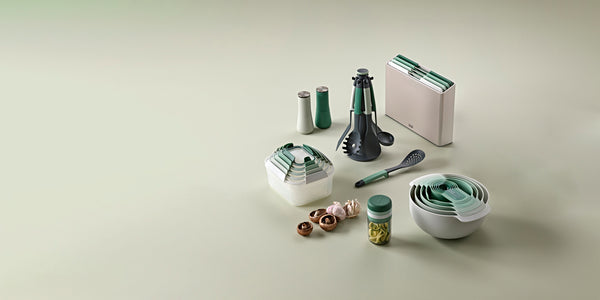 Ensemble de bols Nest 9 Plus avec cuillères à mesurer, 9 pièces, Editions Sage