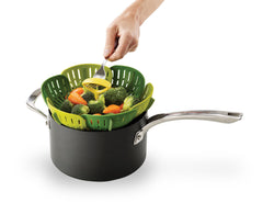Foldable steamer basket