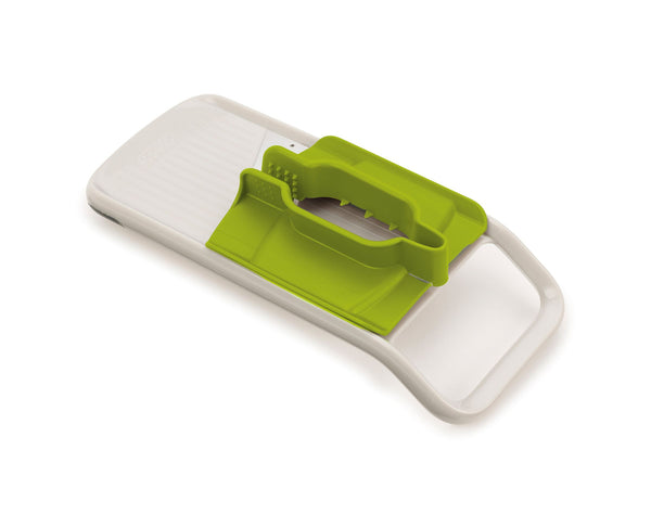 Mandoline with multi-hand protection