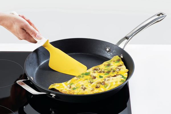 Elevate Egg Spatula
