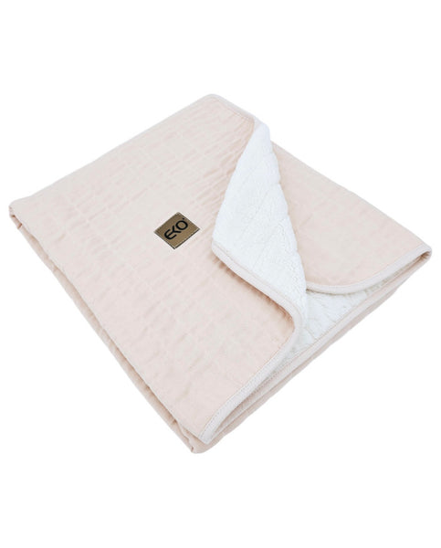 Couverture matelassée en mousseline fourrure ROSE POUDRE