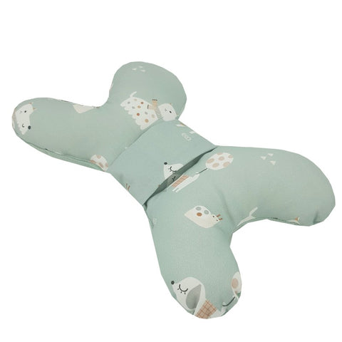 Butterfly-shaped pillow for dogs