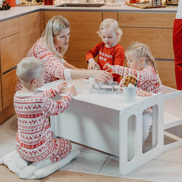 Montessori tafel- en stoeltjesset voor het spenen