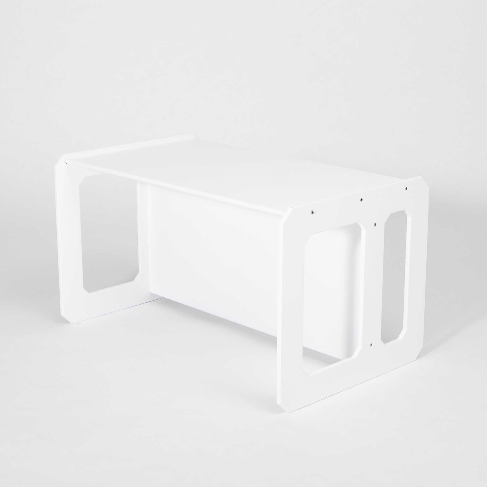 Table Montessori pour le sevrage (diversification alimentaire)