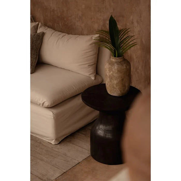 The Clay Echo Vase - Cream - M