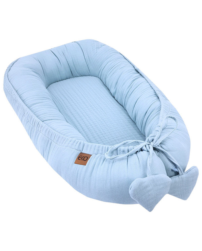 Muslin baby cocoon BLUE